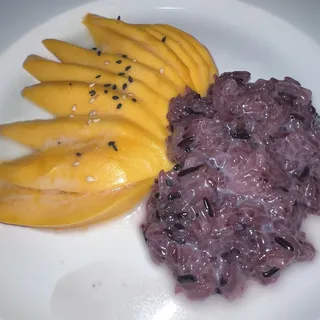 Mango with Sticky Rice