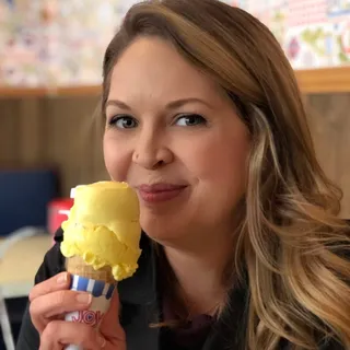 Lacey C.