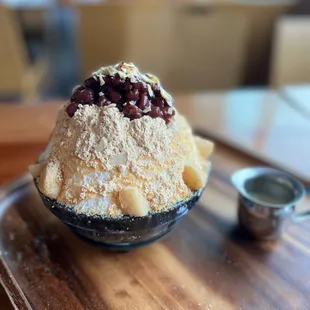 Injeolmi shave ice with mochi and red bean