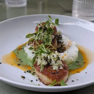 SCALLOPS: Coconut jasmine rice, green curry, crunchy shallots, black sesame, pickled escabeche. So good