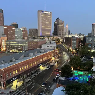 Again, the city at night is awesome!