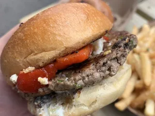 Nosh Modern Mobile Bistro