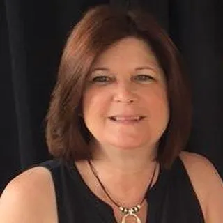 Lynn G.