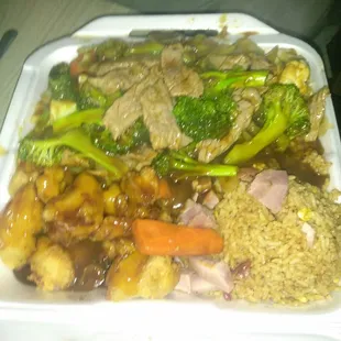 This place is Delicious . Real big portions definitely have to share the plate. Very very very good and the owners are the sweetest. Thanks.