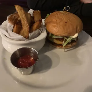 Luna Burger