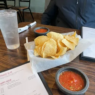 Chips & Salsa