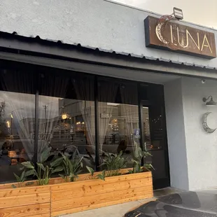 Luna Cafe
