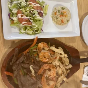 Mixed fajitas
