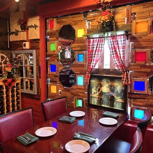 sushi and sashimi, interior