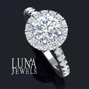 Diamond Halo engagement ring