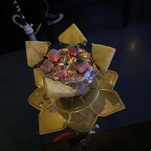 Pineapple head hookah