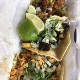 Lengua, al pastor, pollo