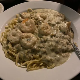 Linguine With Clams And Shrimp