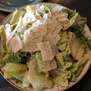 Luna Caesar Salad