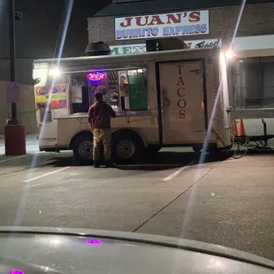 Taco stand