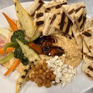 Hummus Plate