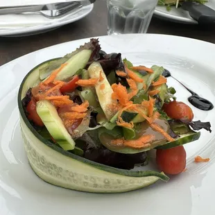 Garden salad with balsamic vinaigrette dressing