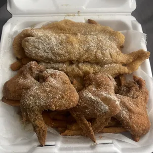 #14) 4 Pc. Wings/2 Pc. Catfish Combo