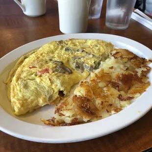 Garden omelette with hone fries