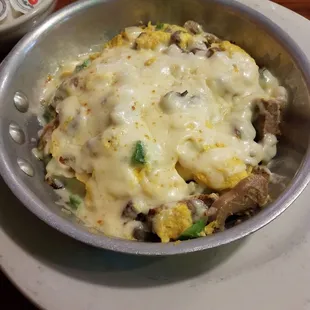 Its mother's day and me and my family are eating at lunas for the first time and already they made my day the food is delicious coming again