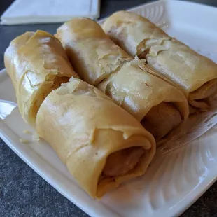 Shrimp egg rolls - come with 4