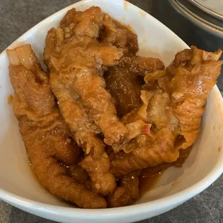 Steamed Chicken Feet