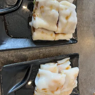 Rice Noodle Roll w/ Beef