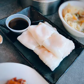 Rice Noodle Roll w/ Shrimp