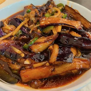 Eggplant Sauteed w/ Spicy Garl
