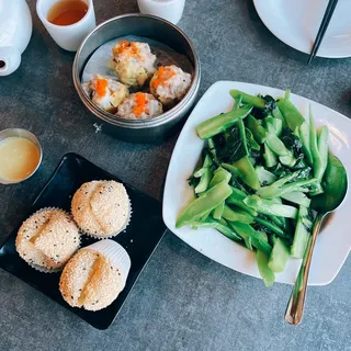 Chinese Broccoli w / Oyster Sa