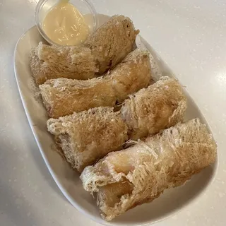 Crispy Shrimp Roll