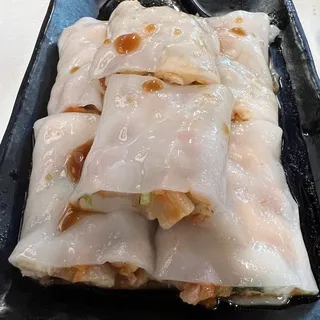 Rice Noodle Roll w/ B.B.Q Pork