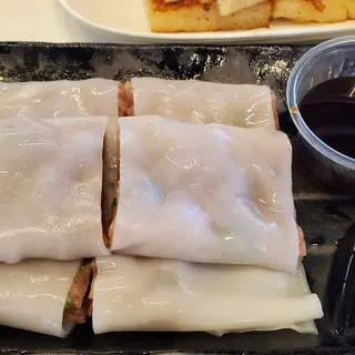 Rice Noodle Roll w/ Beef