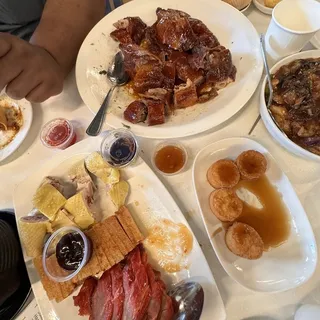 HK Style Roasted Duck (H) ()