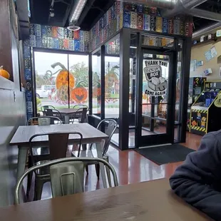 There are five tables inside.