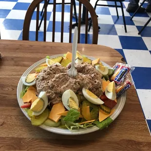 Best tuna salad in the valley.