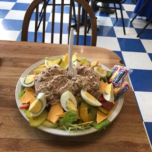 Best Tuna salad in the valley.