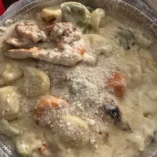Tortellini Alfredo with Chicken Dinner