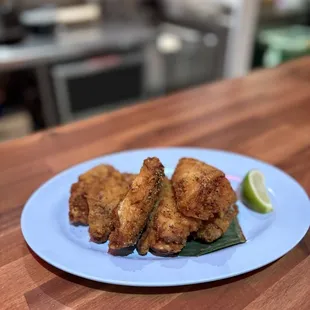 chicken wings, bbq wings, fried chicken, bbq chicken, poultry, chicken wings and fried chicken, fried chicken wings, chicken, food