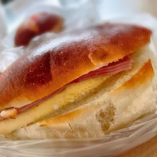 Ham &amp; Egg Sandwich