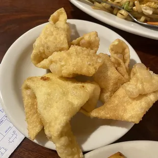 Crab rangoons