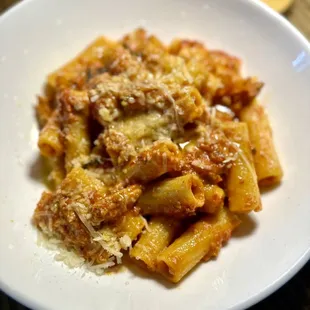 Rigatoni bolognese! Molto Bene!