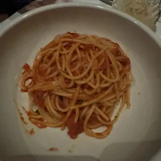 Spaghetti alla Pomodoro with Chili