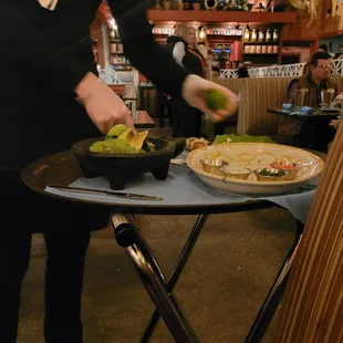 Tableside guac!