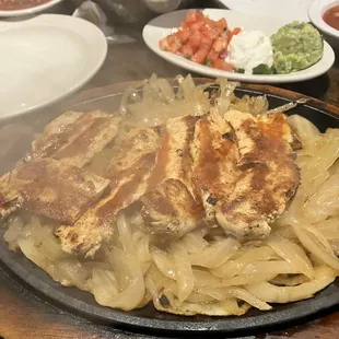 Chipotle chicken fajitas