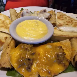 Lupe's Platter, ordered with no beans.