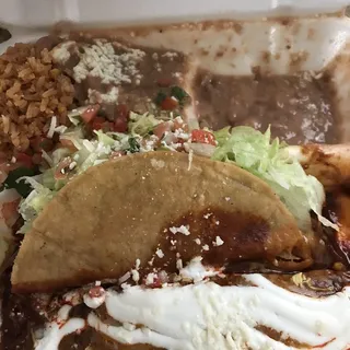 #1 Beef Taco & Enchilada Combo