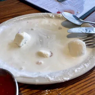 It's so hot in here my dessert melted and my frozen margarita is no a frozen margarita, even the ice in the water is melting