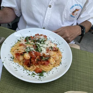 Pasta with prawns &amp; scallops