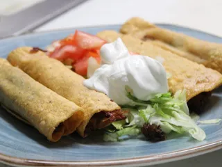 Hola Mexican Restaurant